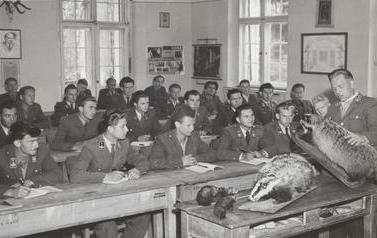 032-zajęcia lekcyjne 1953 r.
