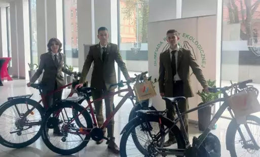 Finailiści etapu okręgowego XL Olimpiady Wiedzy Ekologicznej
